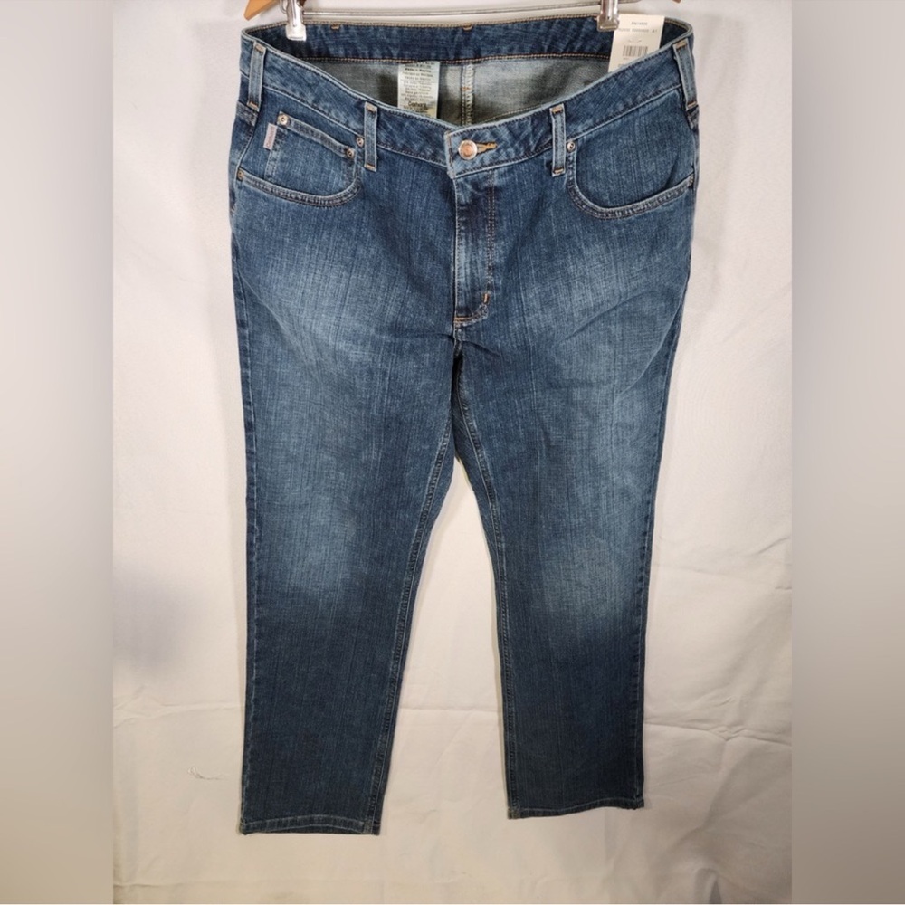NWT Carhartt Relaxed Fit Women’s Jeans size 16X32